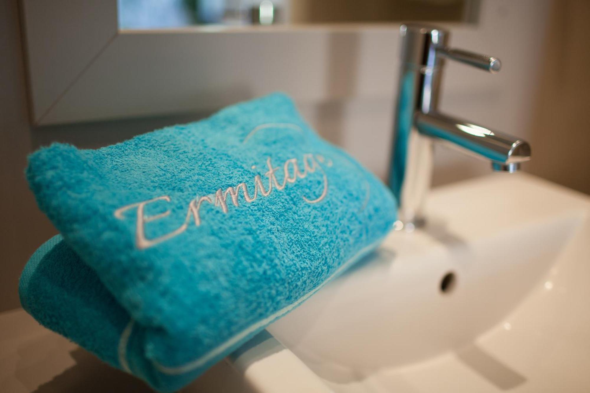 Hotel Exsel Ermitage Saint-Gilles-les Bains Rum bild